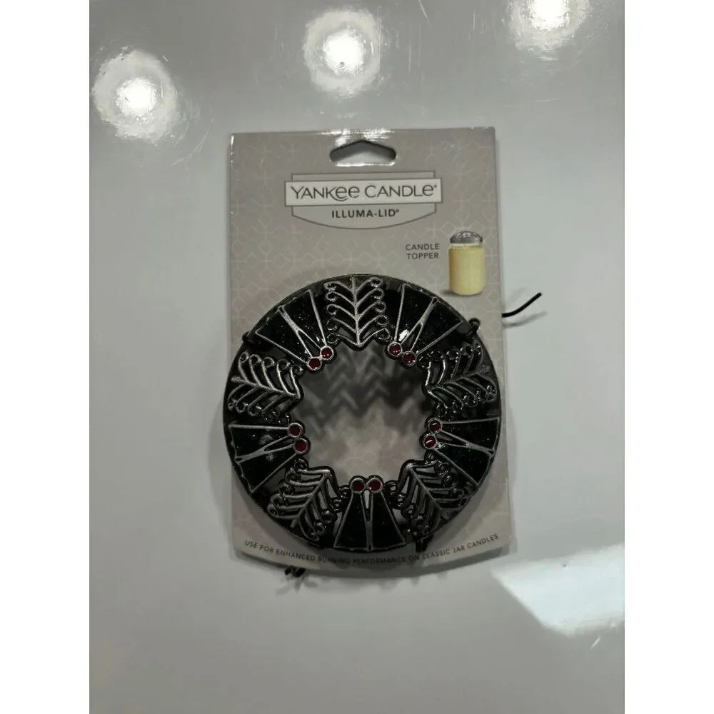Yankee Candle Illuma Lid Candle Topper in Winter Tree Design